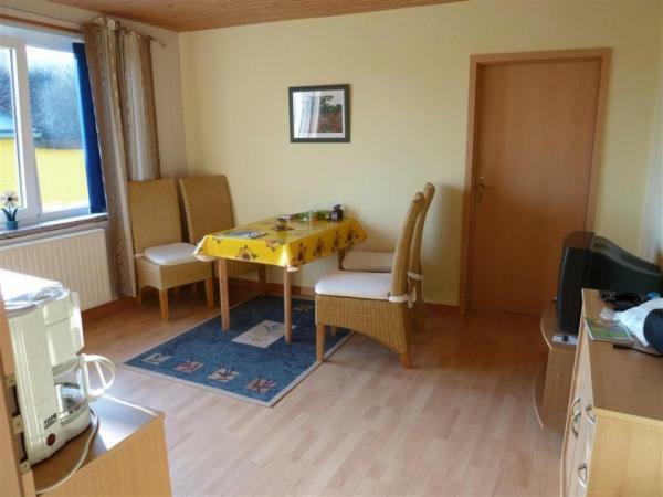 Barthel'S Hof Apartment Middelhagen Exterior photo